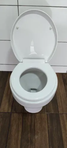 Vaso sanitário Incepa com tampa branco sem caixa acoplada