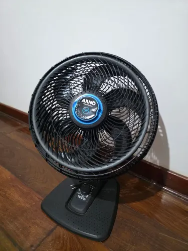 Ventilador Arno Ultra Silence Force VD55 40cm Repelente 127V