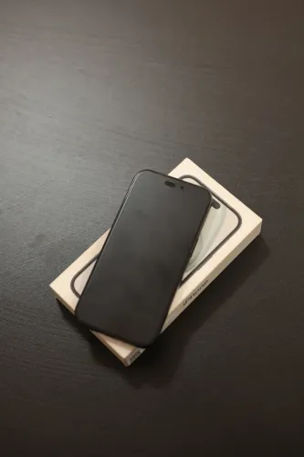 iPhone 15 - 128gb - Preto