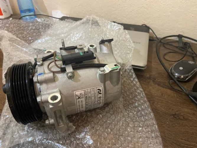 Compressor Ar condicionado C4 Cactus/ Peugeot 208 Original