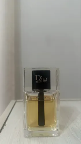 Perfume Dior Homme 2020