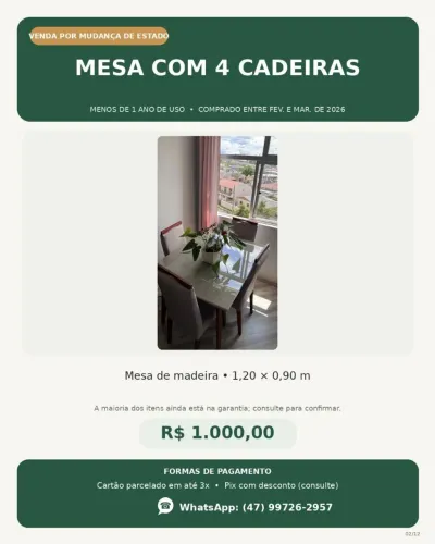 Mesa com 4 cadeiras