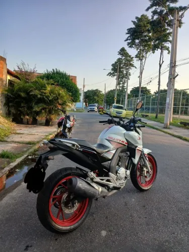 Apenas venda cb Twister 250