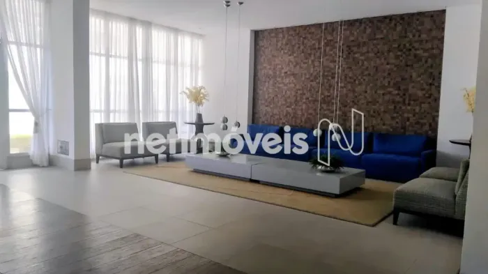 Apartameto 2/4 Nascente e Excelente Localização no Costa Azul