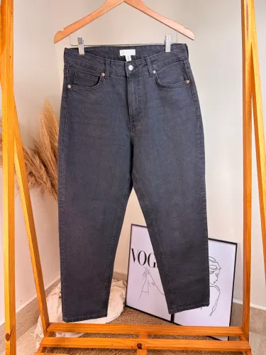 Calça jeans Mom preto lavado h&m 40