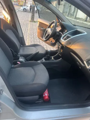 Peugeot 207 Active 1.4 Flex 8V 5P 2014