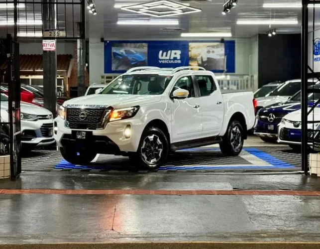Nissan Frontier Plati. CD 2.3 Bi-TB Dies.aut. 2024