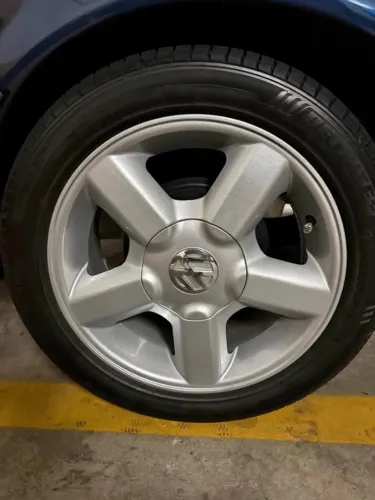 Jogo de Rodas Aro 15 GTI Tubular VW com Pneus Delinte 195/55 R15