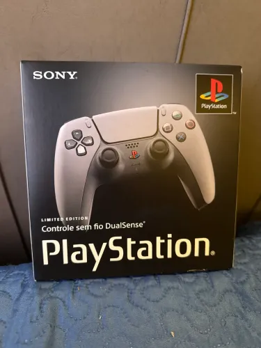 Controle PS5 Edição limitada 30 anos