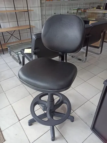 Cadeira para bancada alta