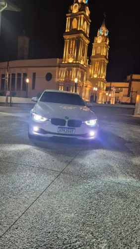 BMW 320I A Modern/sport TB 2.0/a.flex 16V 4P 2013