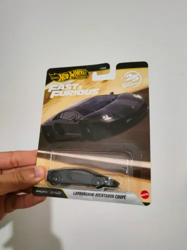 Hot Wheels Premium Velozes e Furiosos Lamborghini Aventador Coupé (No blister)