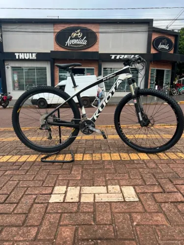 Bicicleta aro 29 Carbon na Oferta 