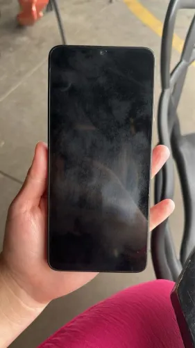 Vendo Redmi 13C usado