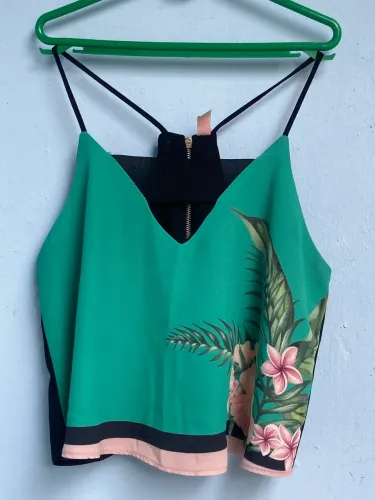 Regata Feminina Estampada Verde, Tam PP (Nova)