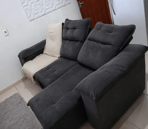 Sofá de 3 lugares reclinável e retrátil