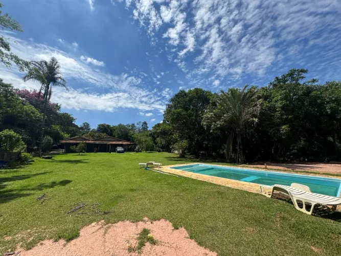 Chácara a VENDA Jundiaí $950.000 Terreno Plano - Fácil Acesso!