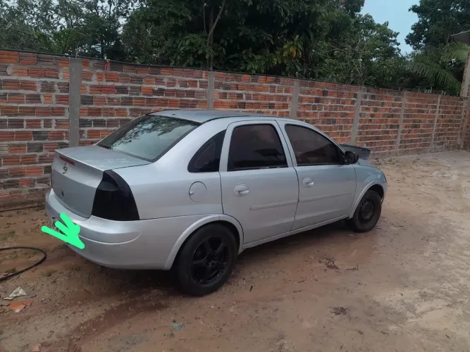 Chevrolet Corsa Sedan 1.0 MPFI 8V 71cv 4P 2002