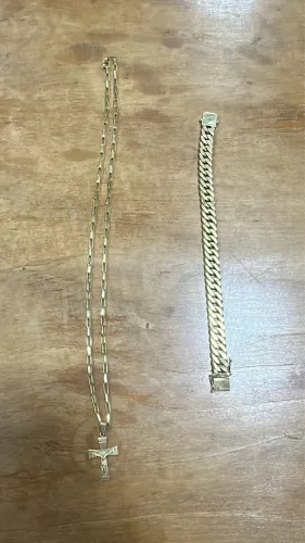Corrente e pulseira de ouro 18k