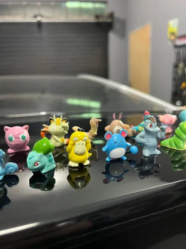 Kit 19 Pokémon Guaraná Caçulinha colecionável