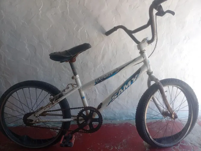 Vendo bicicleta infantil aro 20