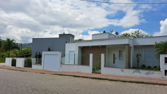 Casa em Guabiruba 