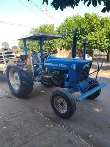 Trator Ford 4600