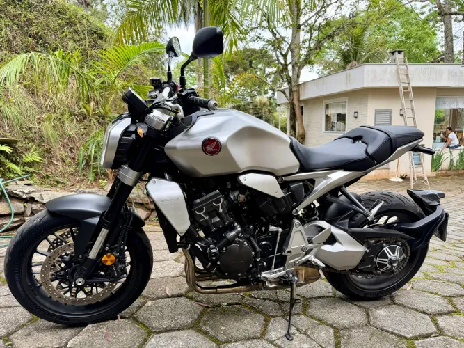 Honda CB 1000r 2023 Zerada