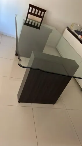Mesa de vidro 6 cadeiras