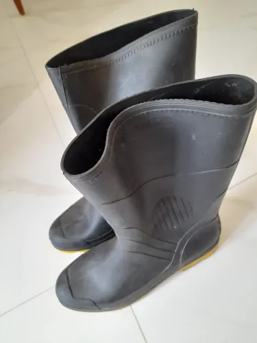 Vendo Botas de PVC Pega Forte Grendene