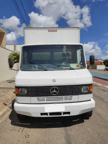 Mercedes-Benz 710 bau 2012