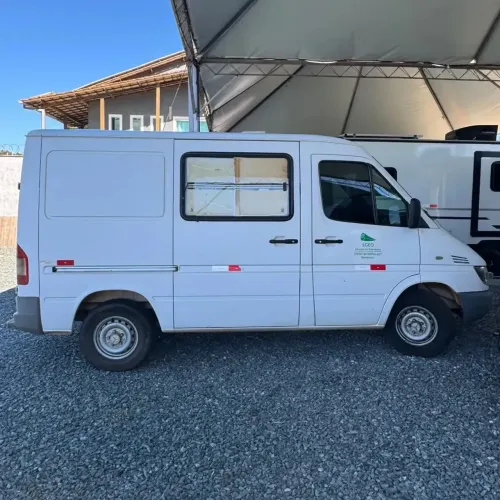 Mercedes-Benz Sprinter 313 Furgão Curto 2.2 129cv Dies 2005