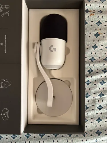 Microfone logitech yeti GX - funcionando perfeitamente