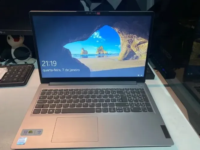 Notebook Lenovo IdeaPad 1i - Core i3 | 4GB RAM | 256GB SSD