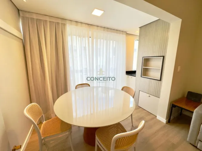 APARTAMENTO A VENDA DUPLEX 1 DORMITÓRIO, 41M², REFORMADO - NA PRAIA BRAVA - FLORIANÓPOLIS