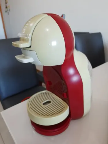 Cafeteira Nescafé Dolce Gusto Mini Me