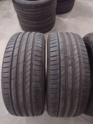 Pneus 235/50/18 kumho