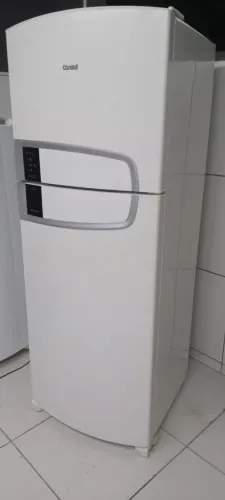 Vende uma geladeira Fros free