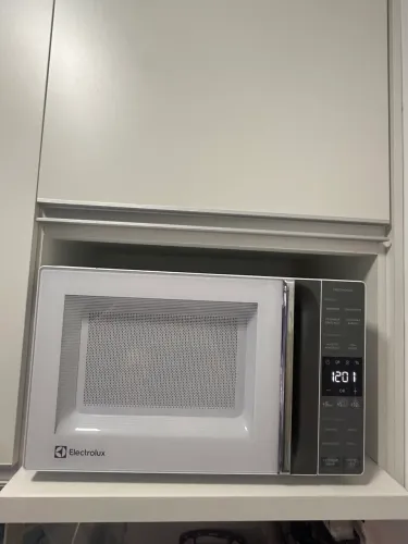 Microondas 23L