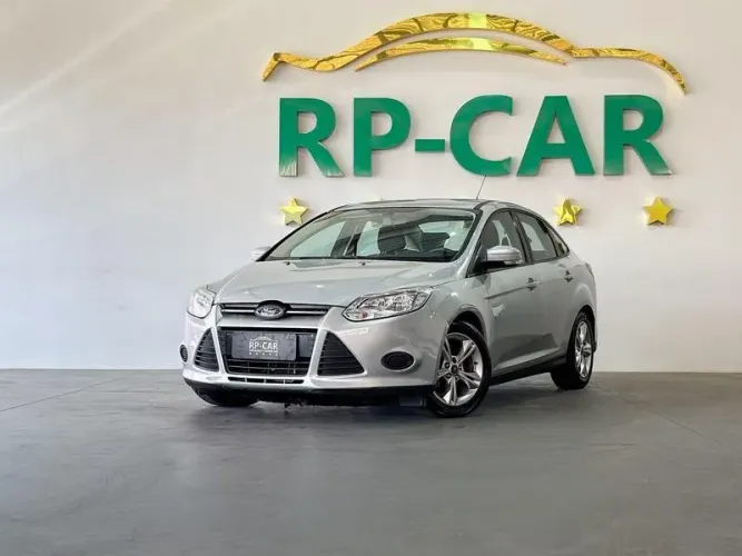 Ford Focus 1.6 S/1.6 SE Flex 16V 5P AUT 2015