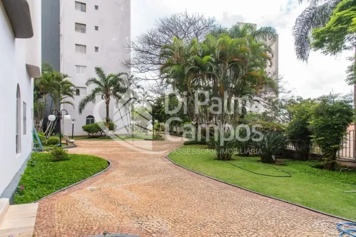 Apartamento à venda na Vila Firmiano Pinto com 2 quartos e 60 m²
