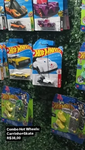 Hotwheels Skate de dedo + Carrinhos modelos variados