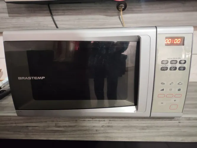 Microondas Brastemp,30 lts,110 volts, entrego e dou garantia