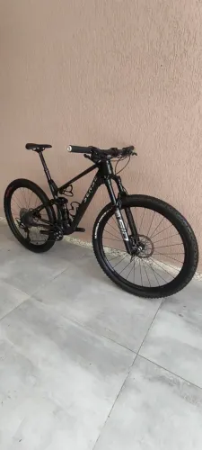Sense Invictus Tam M