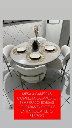 Mesa de jantar Luxo 4 cadeiras com Jogo de jantar completo