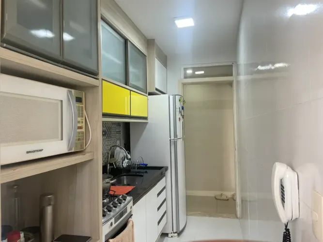 Excelente apartamento no condomínio Reserva dos passaros