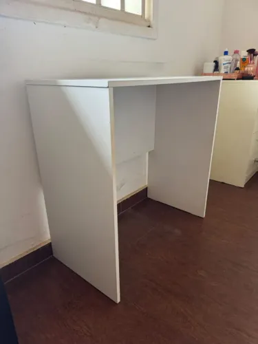 mesa escrivaninha