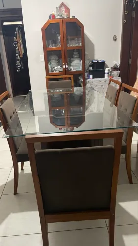 Vendo Mesa de Jantar