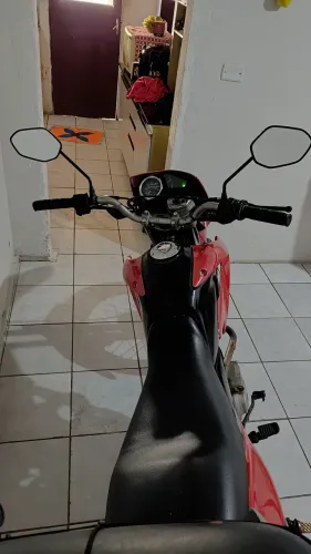 Vende-se ou troca-se em moto de menor valor 