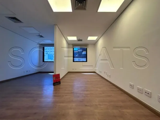 Sala comercial disponível para locação nos Jardins com 30m², excelente localização.